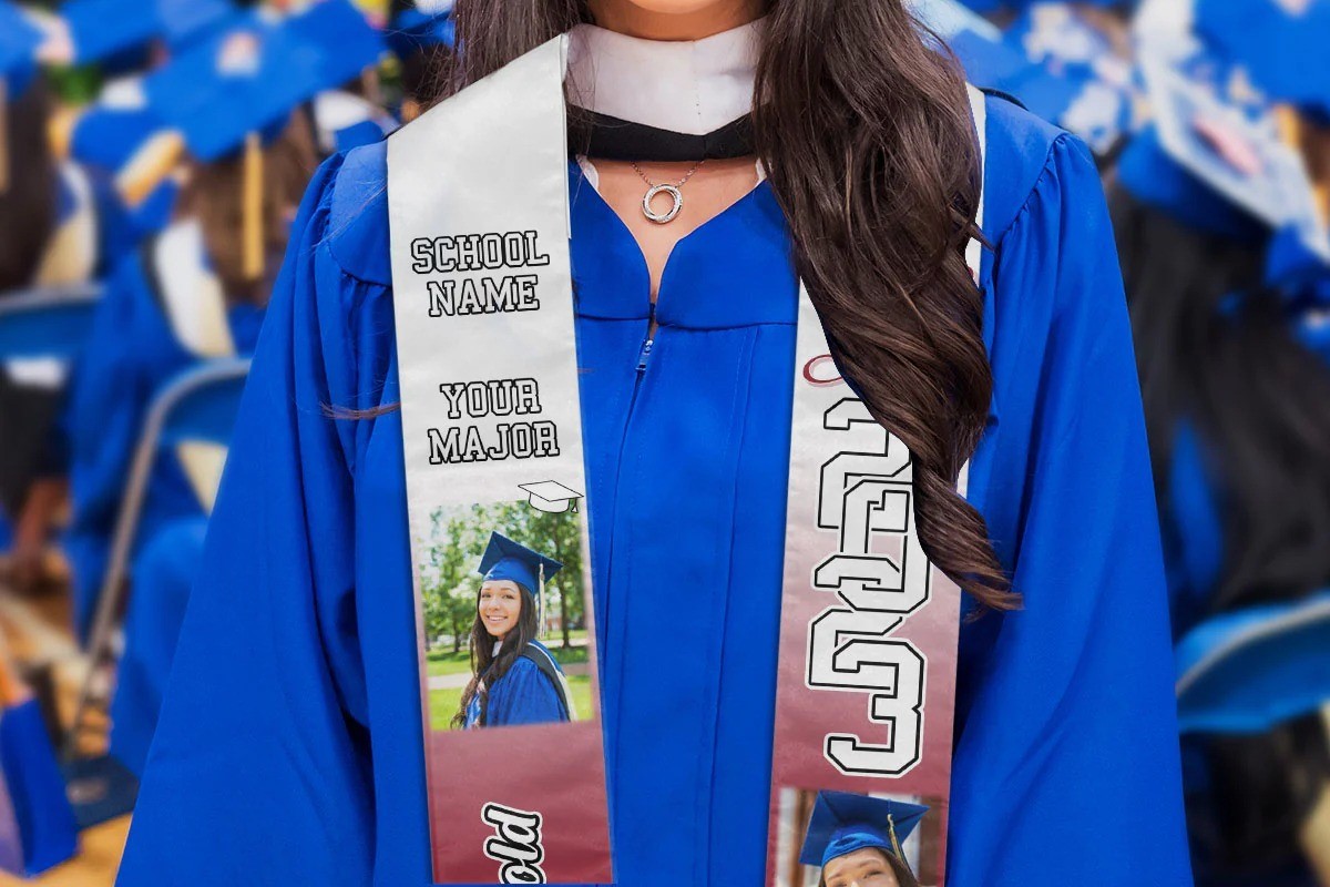 5 Reasons To Choose A Custom Graduation Stole For Your Big Day