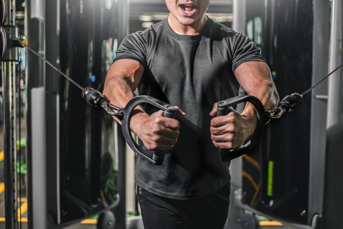 8 Must-Try Cable Chest Exercises For An Epic Workout!