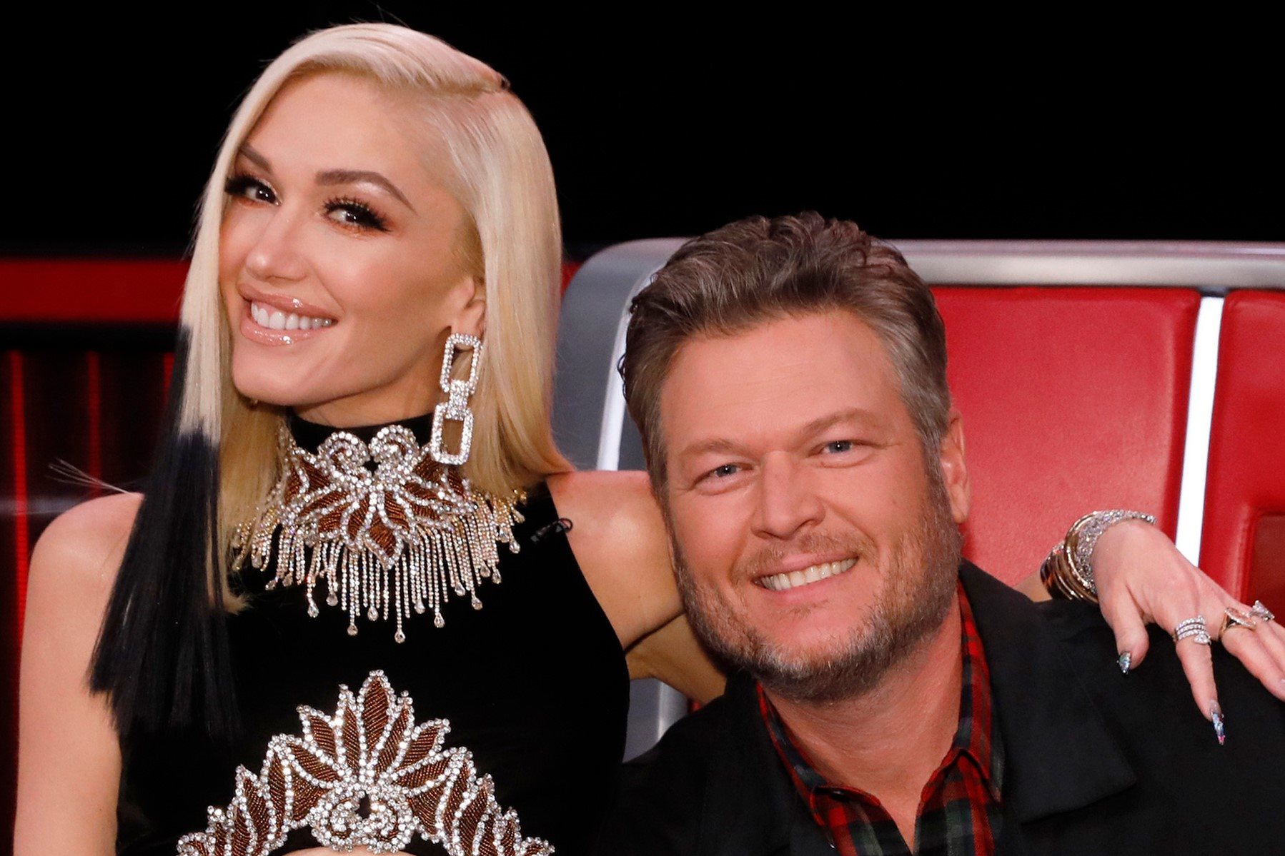 Blake Shelton And Gwen Stefani Face Off In Epic Barmageddon Rematch – Who Will Emerge Victorious?
