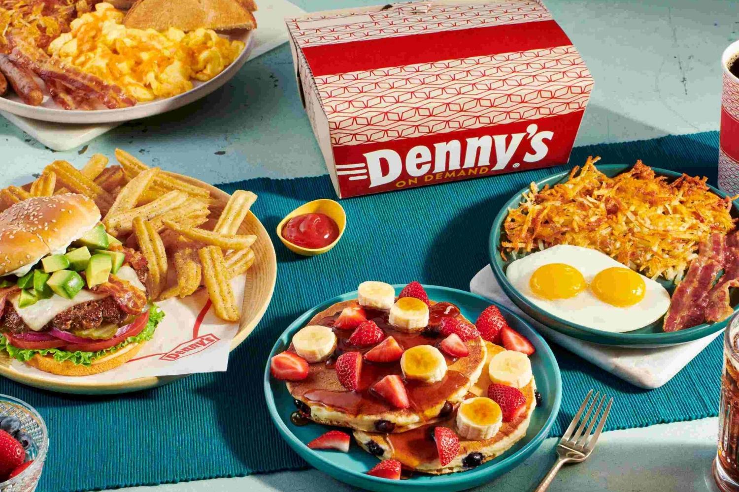 My Mind-Blowing Experience Eating At Denny’s: The Good, The Bad, And The Delicious