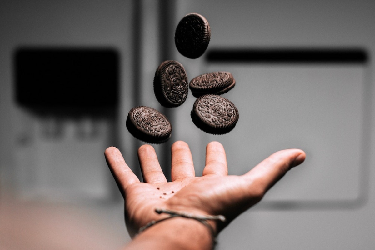 Shocking! The Surprising Effect Oreos Have On Your Stool Color
