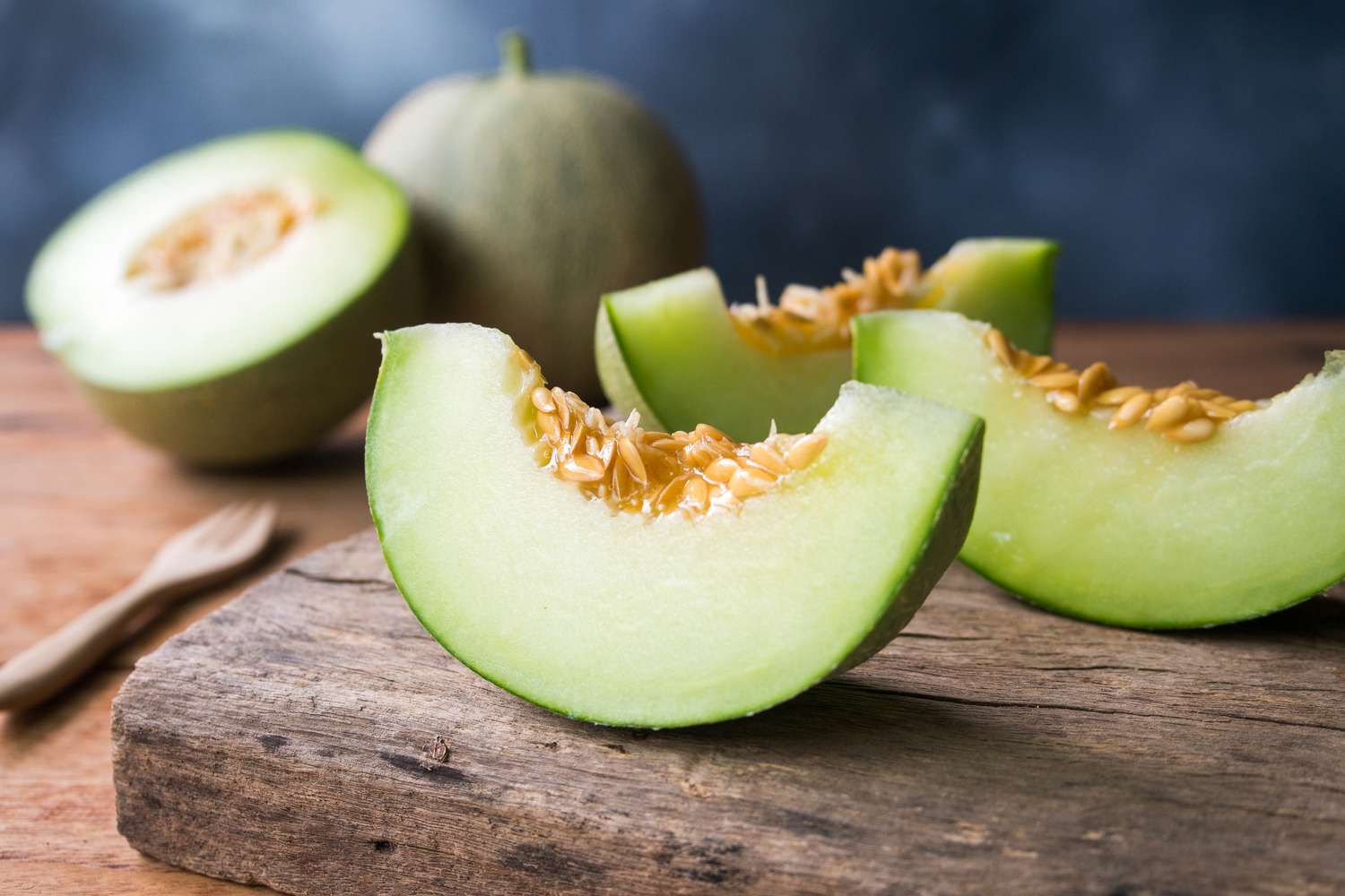The Foolproof Trick To Spotting A Perfectly Ripe Honeydew!