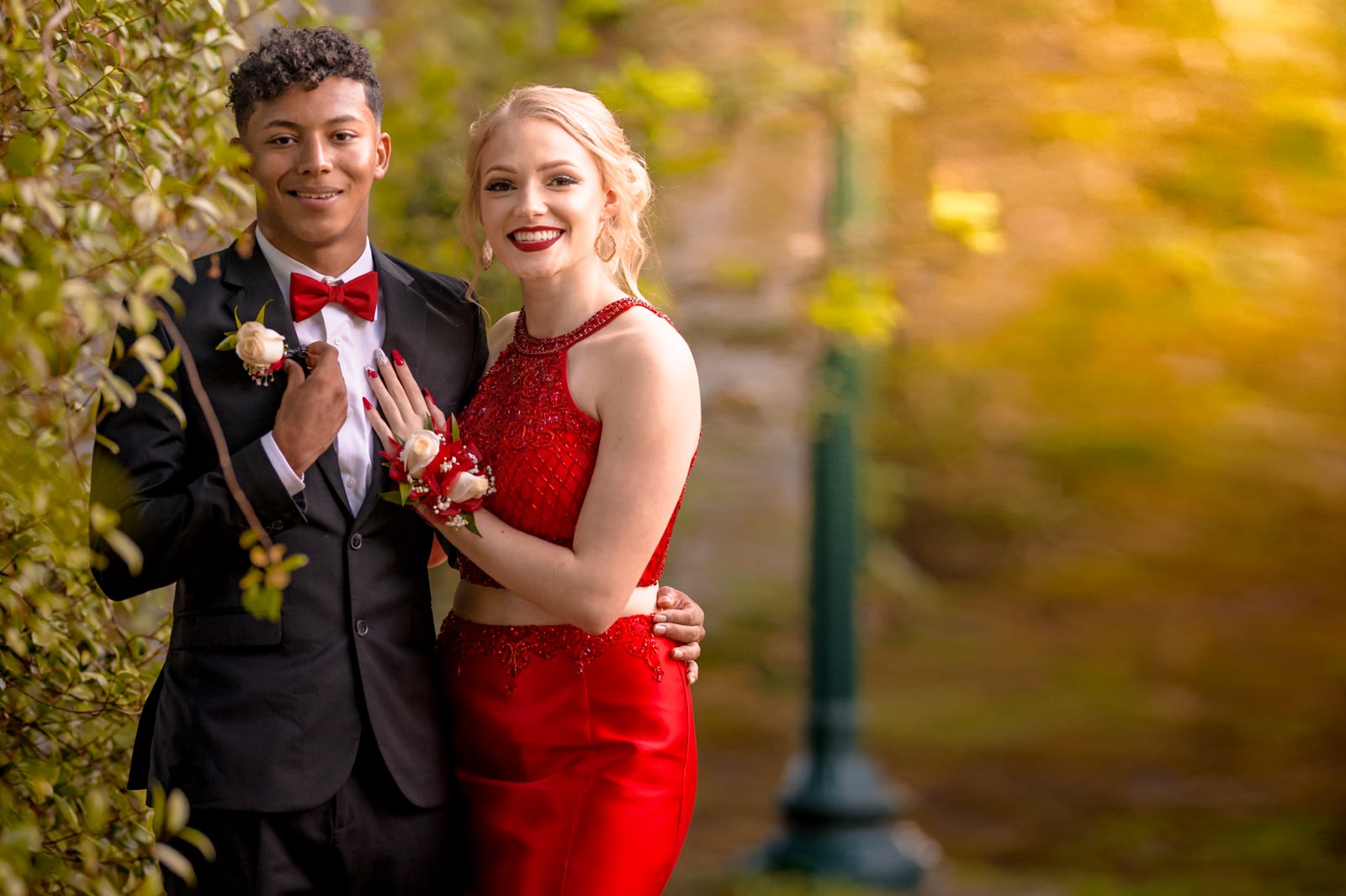 The Perfect Prom Proposal: Flowers And A Poster Or Just Ask?
