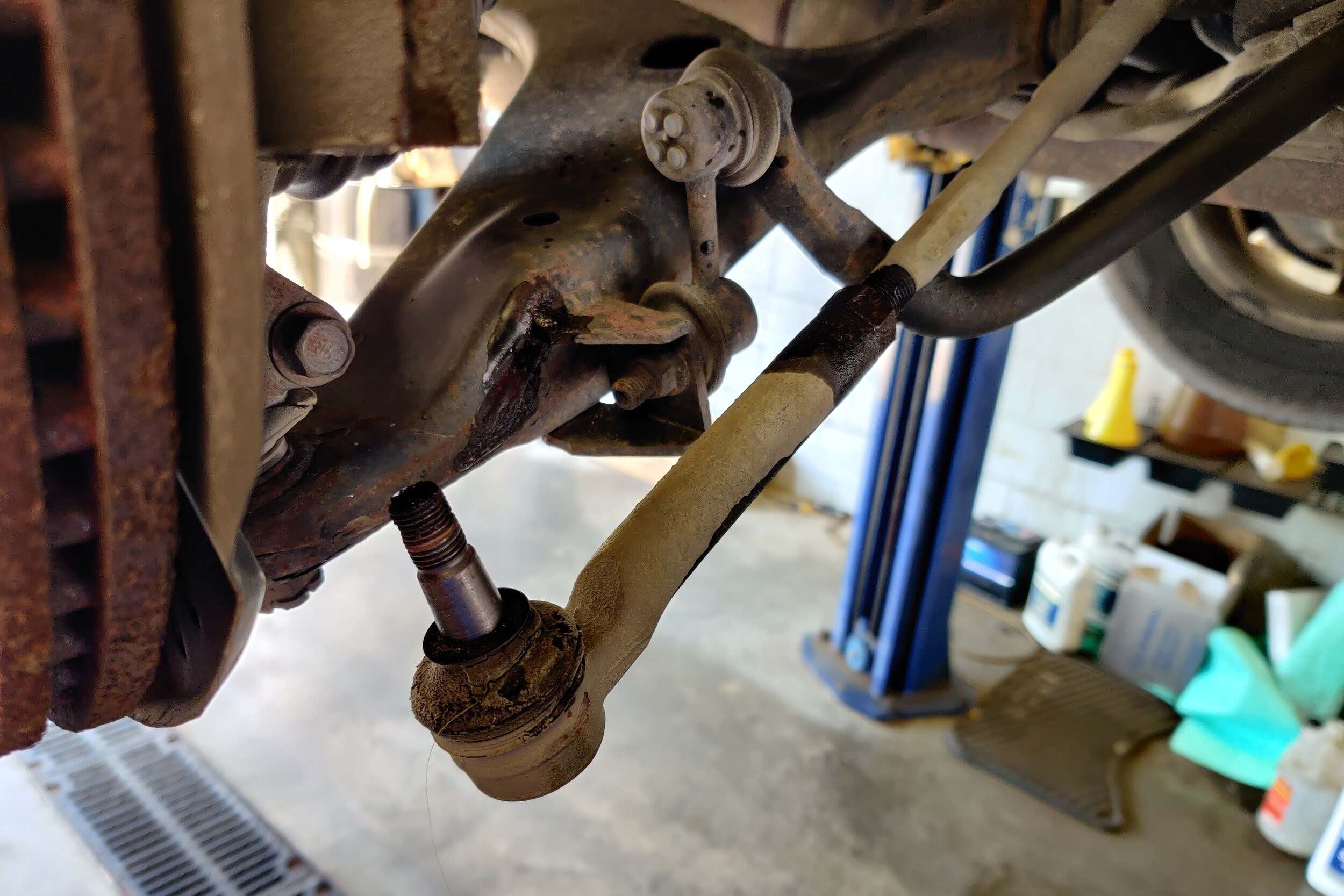 The Shocking Truth About Worn Out Inner Tie Rods – You Won’t Believe What Happens!