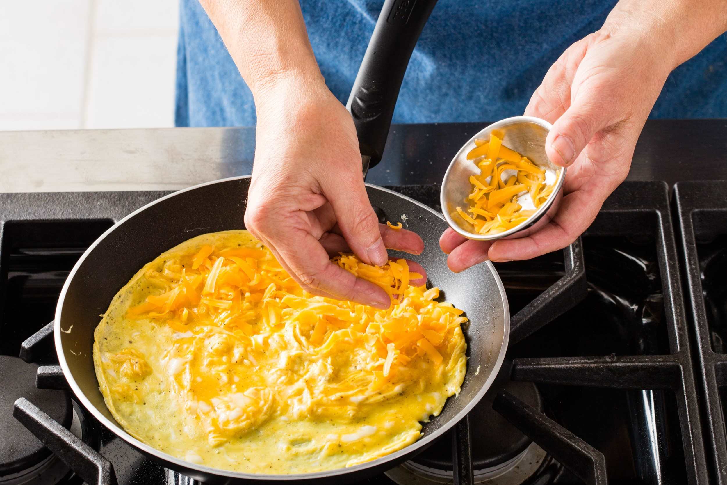 The Surprising Difference Between Denver Omelet And Western Omelette Revealed!
