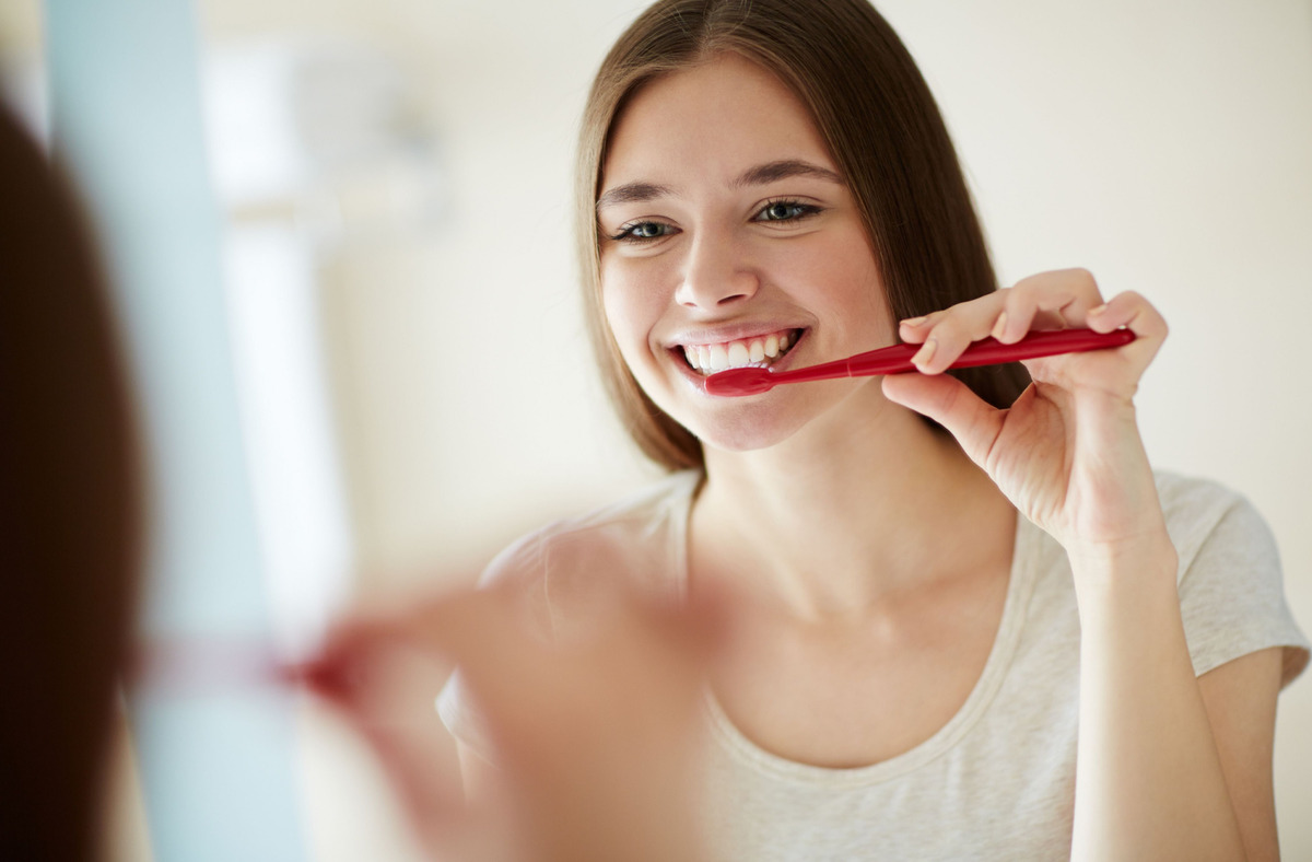 The Surprising Difference Between GelKam And Clinpro 5000 Toothpaste