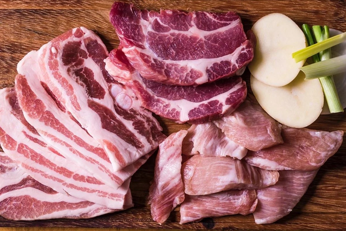 The Surprising Differences Between Veal And Lamb