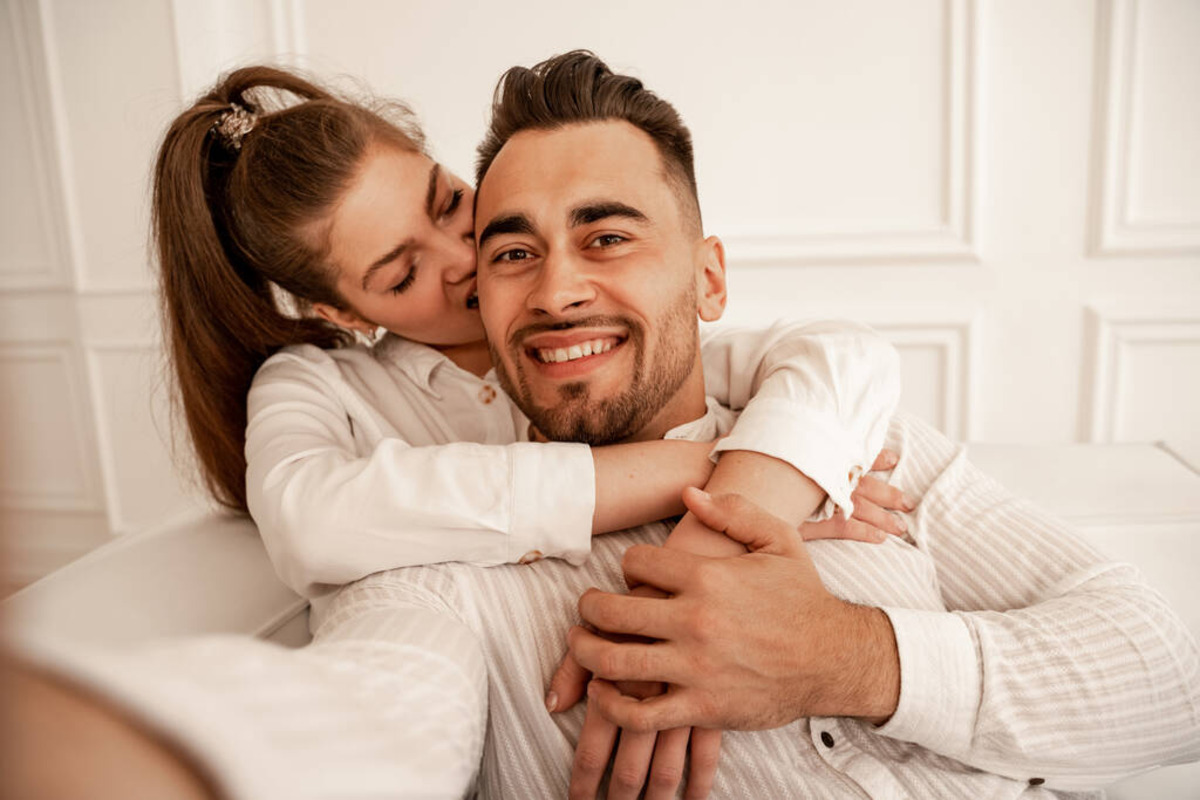 The Surprising Reason Why Your Girlfriend Can't Resist Biting You