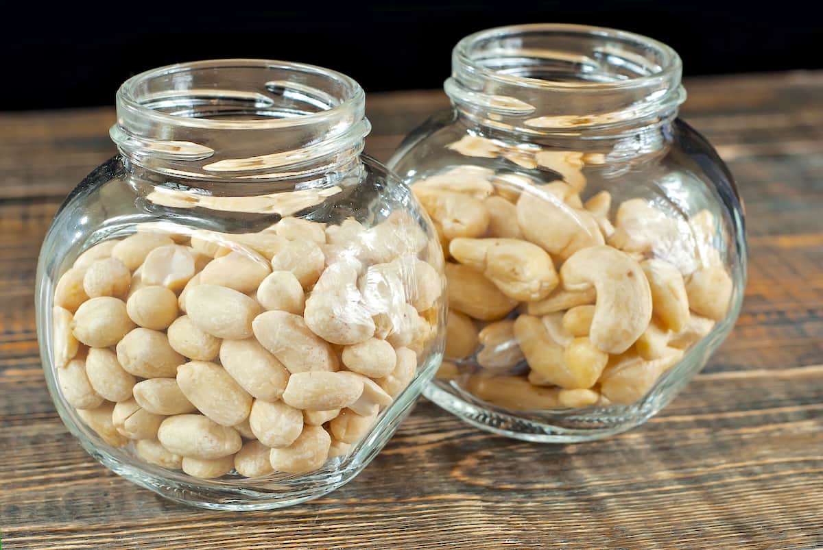 The Surprising Truth: Cashews Vs Peanuts – Which Is Healthier?