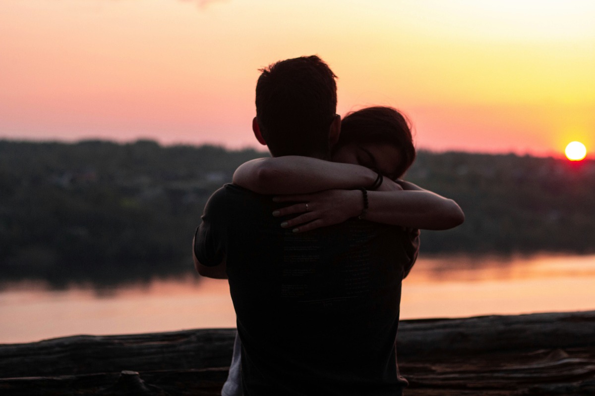 The Ultimate Guide To Decoding Hugs: Romantic Vs. Platonic