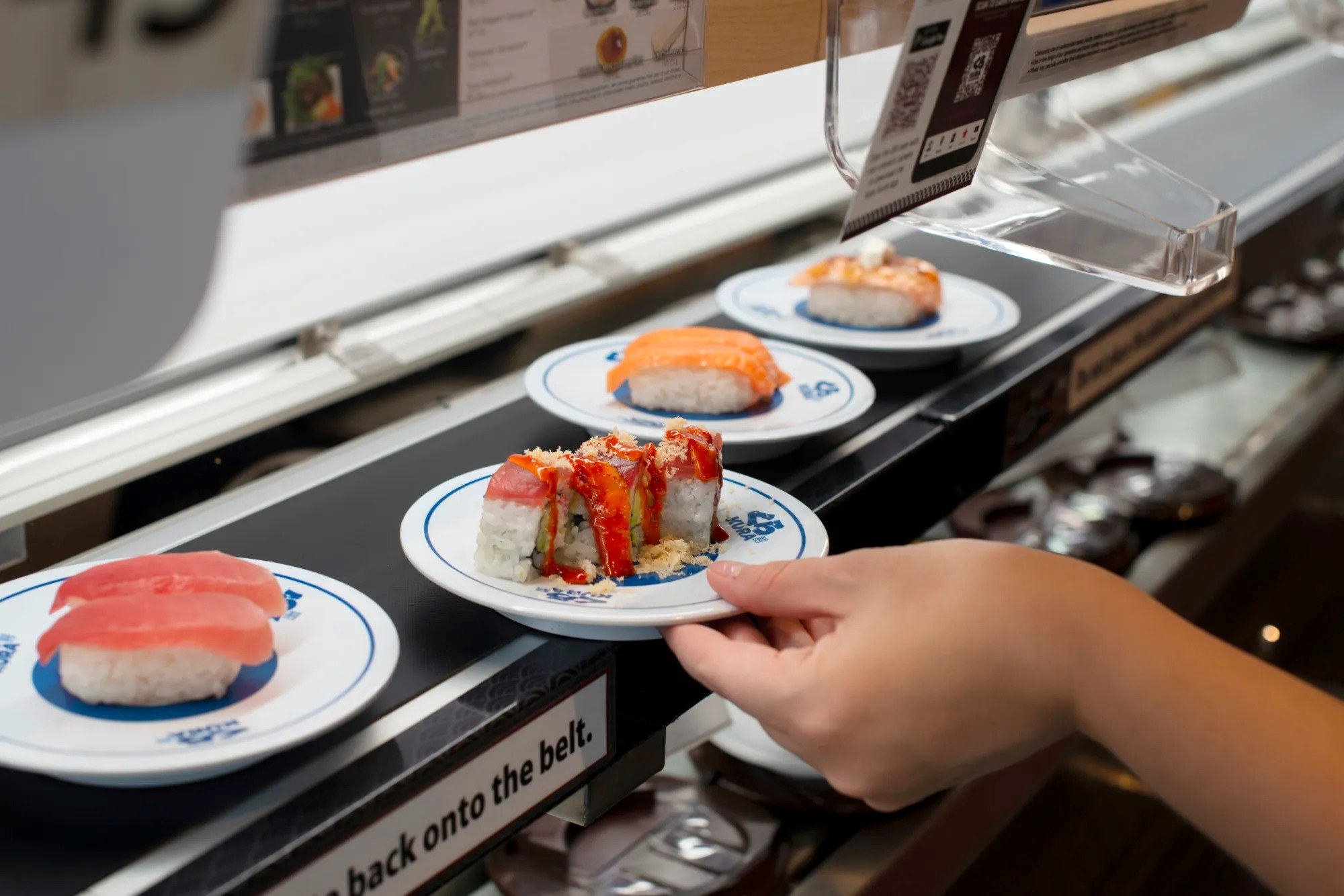 The Ultimate Guide To Eating At A Conveyor-Belt Sushi Restaurant