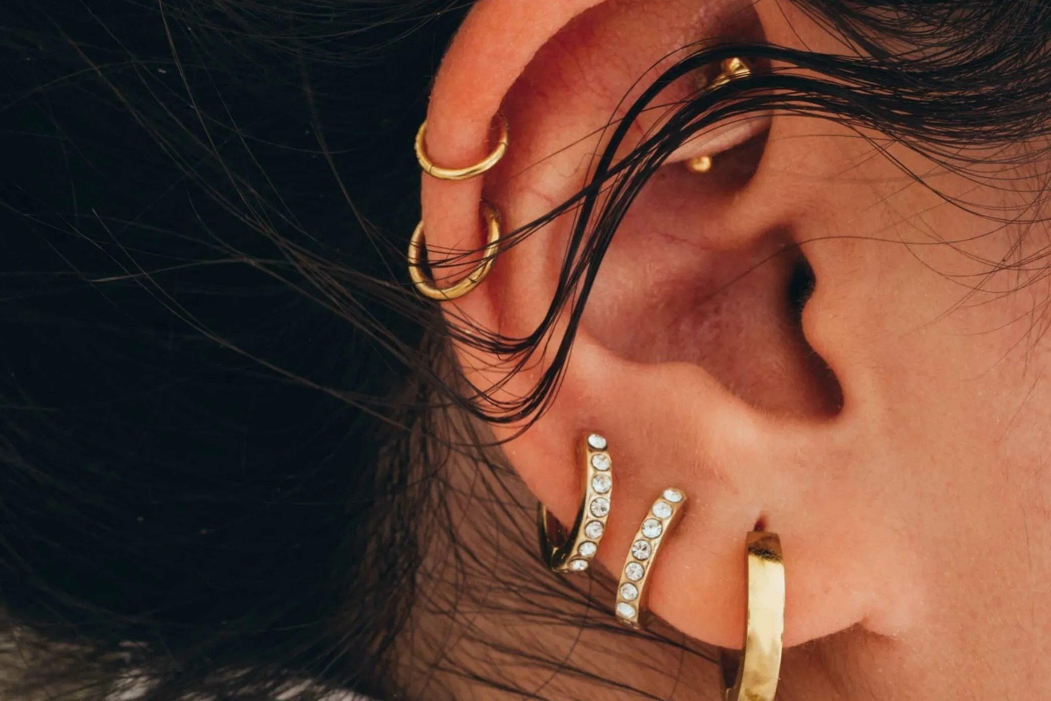 The Ultimate Guide To Healing Your Earlobe Piercing!
