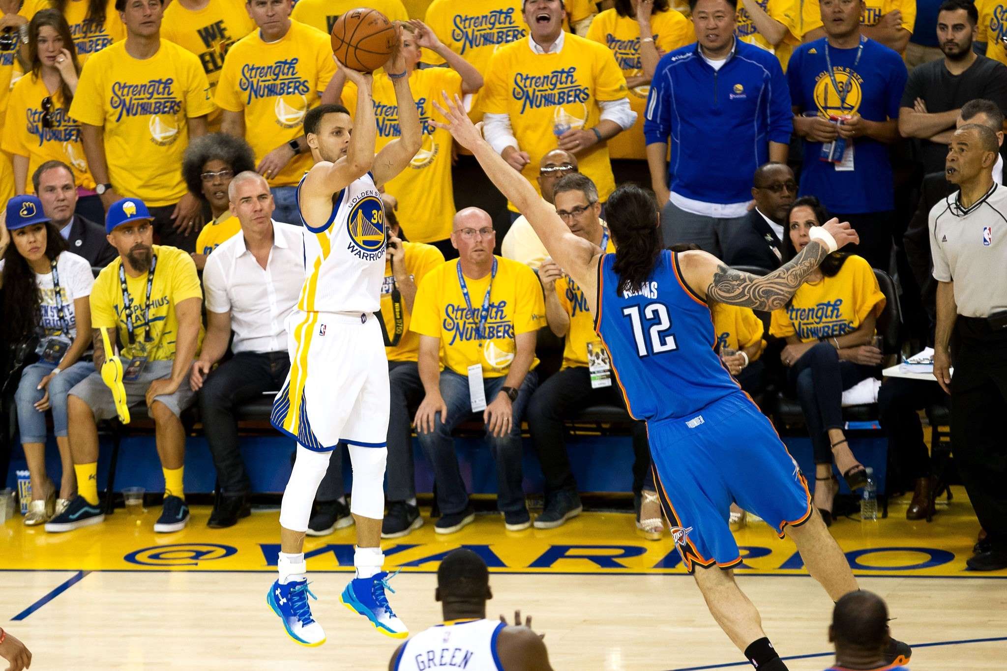 The Ultimate Hack To Watch Every Golden State Warriors Game