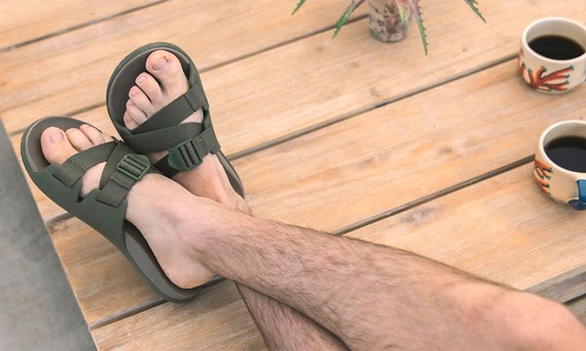 Top 10 High-Quality Men’s Sandals You Need To Own