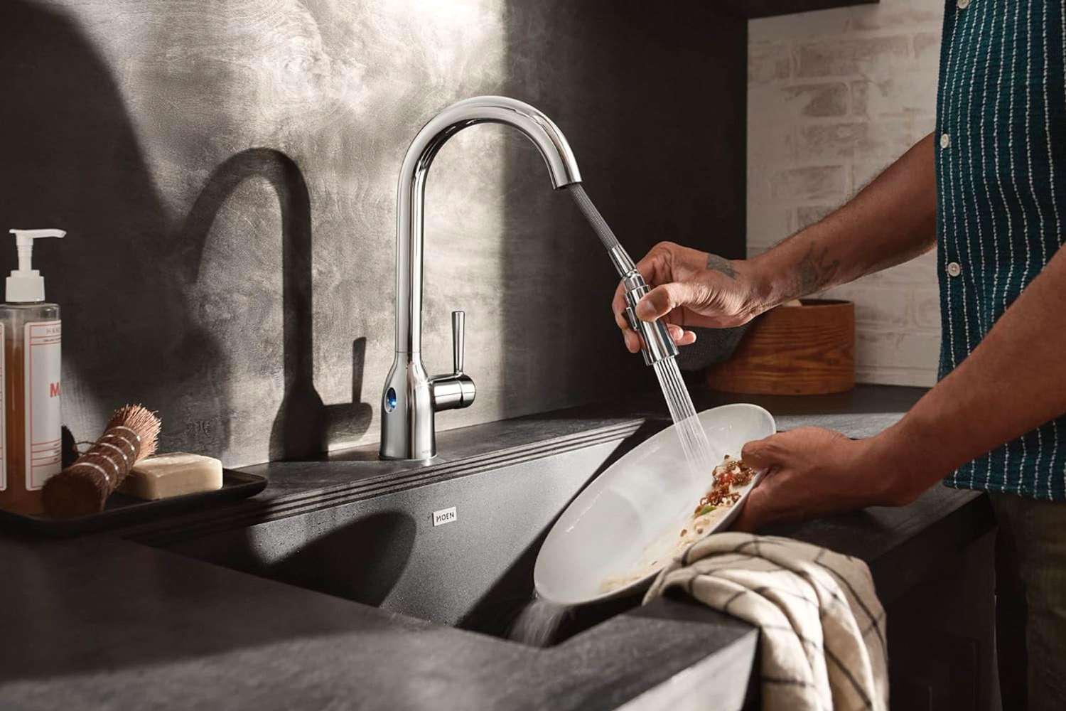 Unveiling The Secret To Removing Your Kitchen Faucet’s Topplate!
