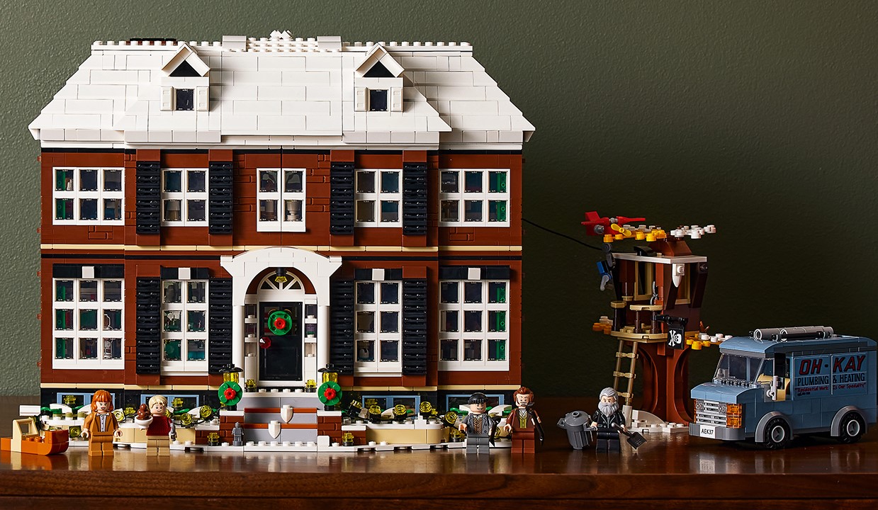 You Won't Believe This Amazing 'Home Alone' Lego Set!