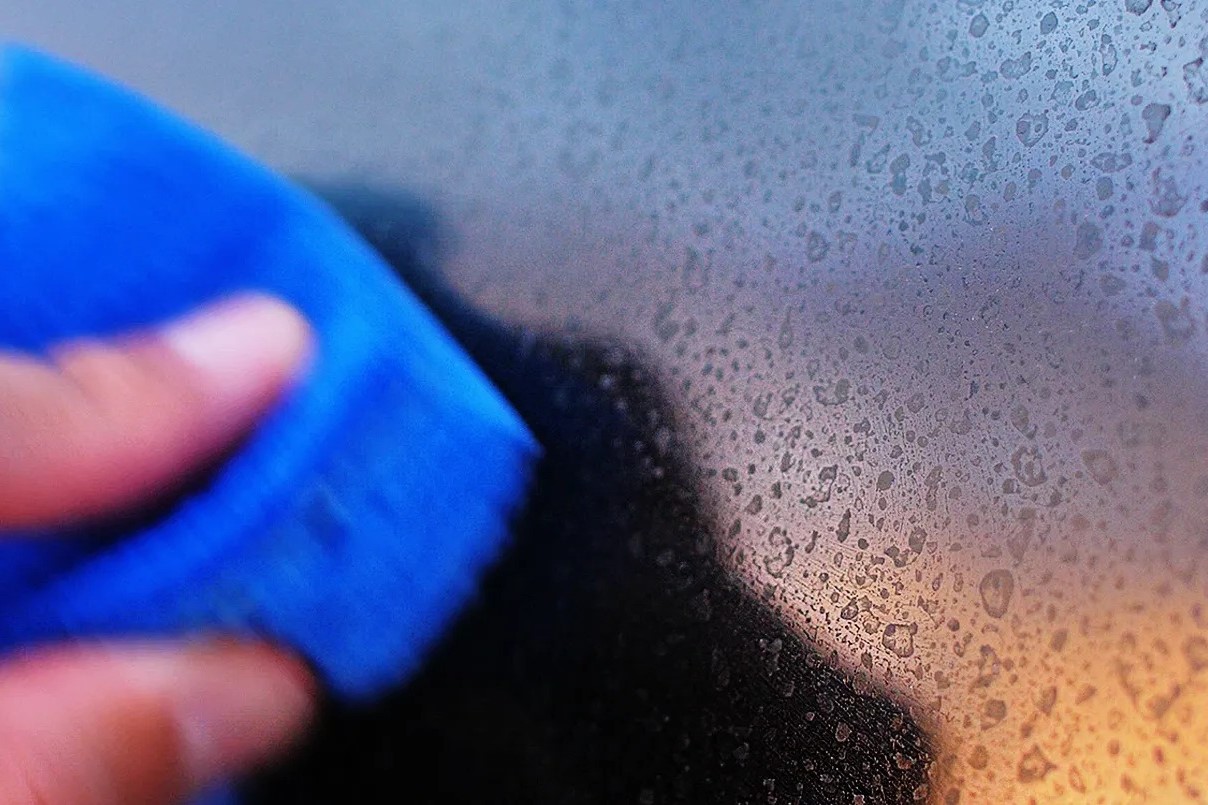 How To Remove Water Spots From Car