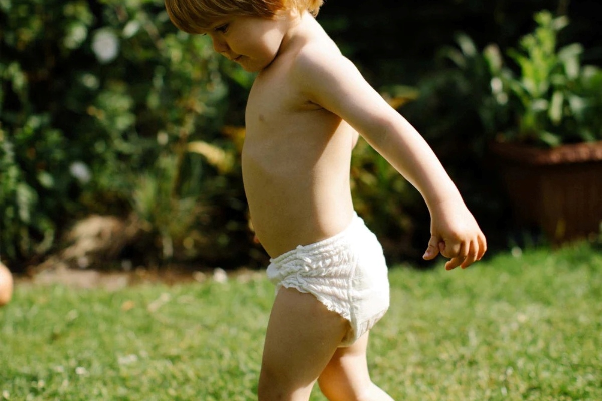 Shocking Sight: Older Kids Spotted Wearing Diapers In Public!