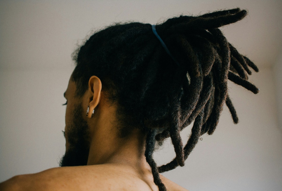 The Irresistible Appeal Of Guys With Dreadlocks: What Makes Girls Go Crazy