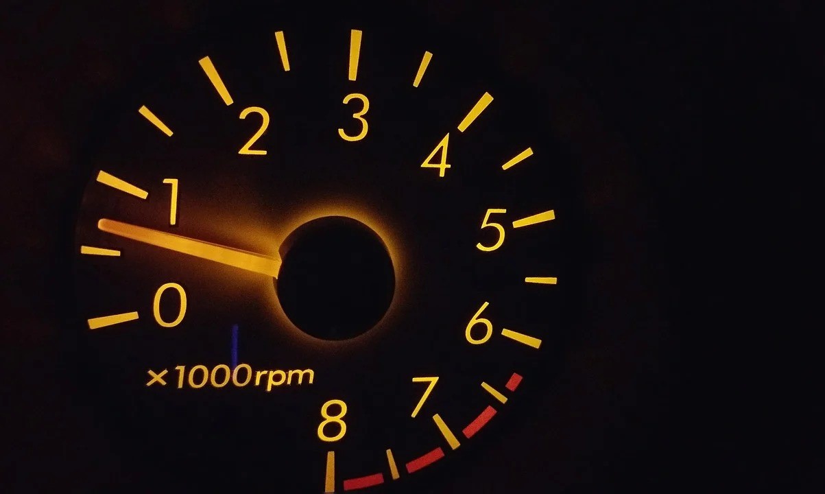 The Surprising Reason Your Car Won’t Accelerate Even When RPMs Increase