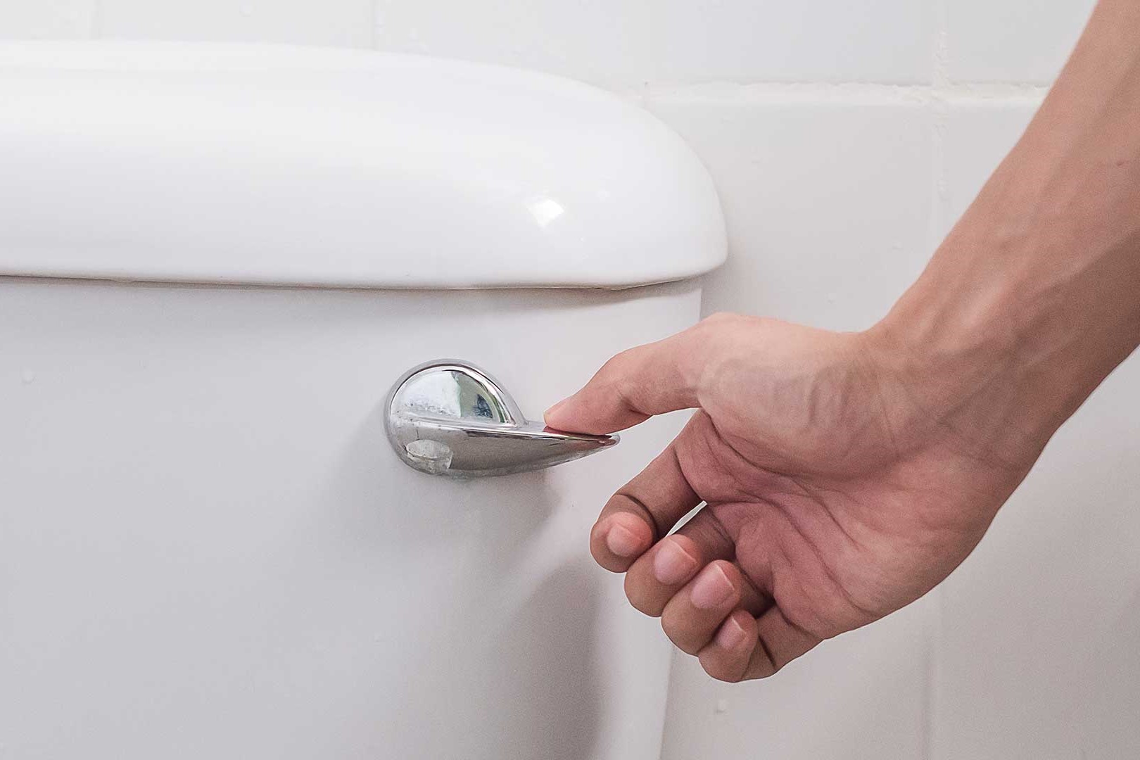 How To Replace A Toilet Handle