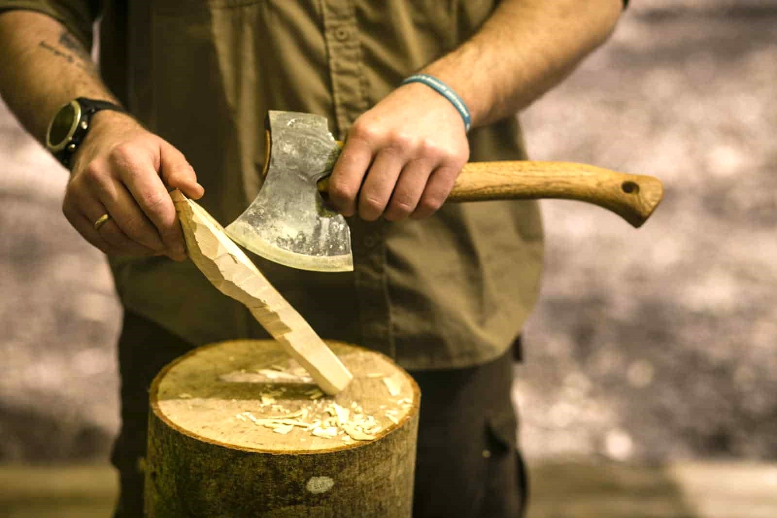 How To Sharpen An Axe