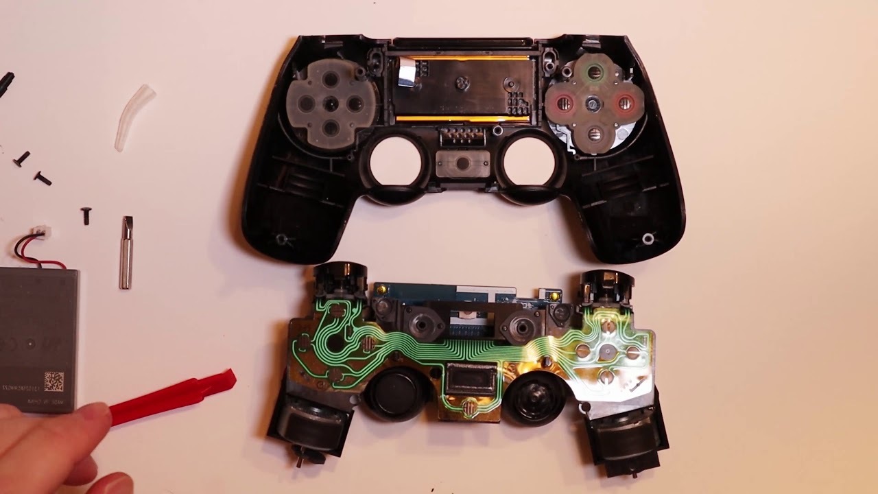 How To Take Apart A PS4 Controller